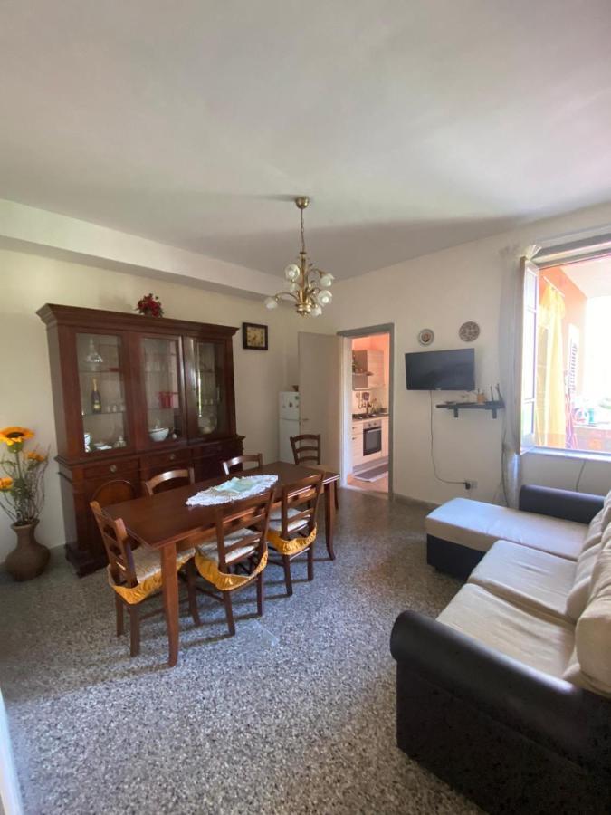 Casa Vacanza Санта-Тереза-ді-Рива Екстер'єр фото